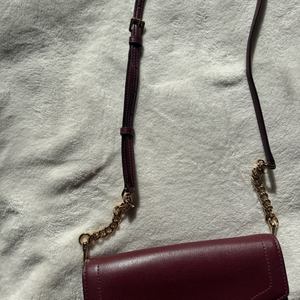 Michael Kors Burgundy Crossbody Bag with Gold Chain - Picture 5 of 12